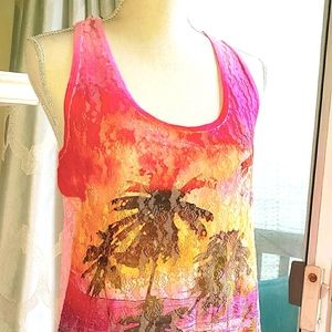Lace tank top. NWOT  🏝🏖